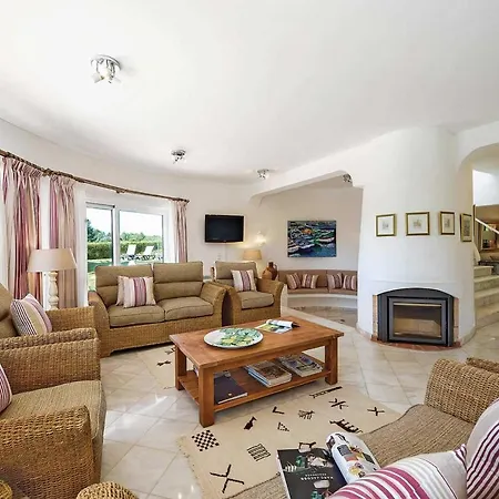 Villa Sleeps 8 Pool Air Con Wifi Benagil