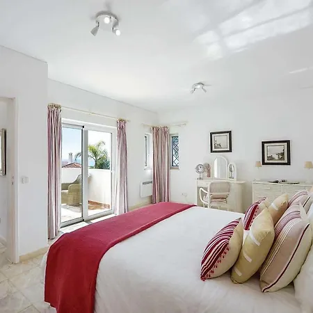 Villa Sleeps 8 Pool Air Con Wifi Benagil